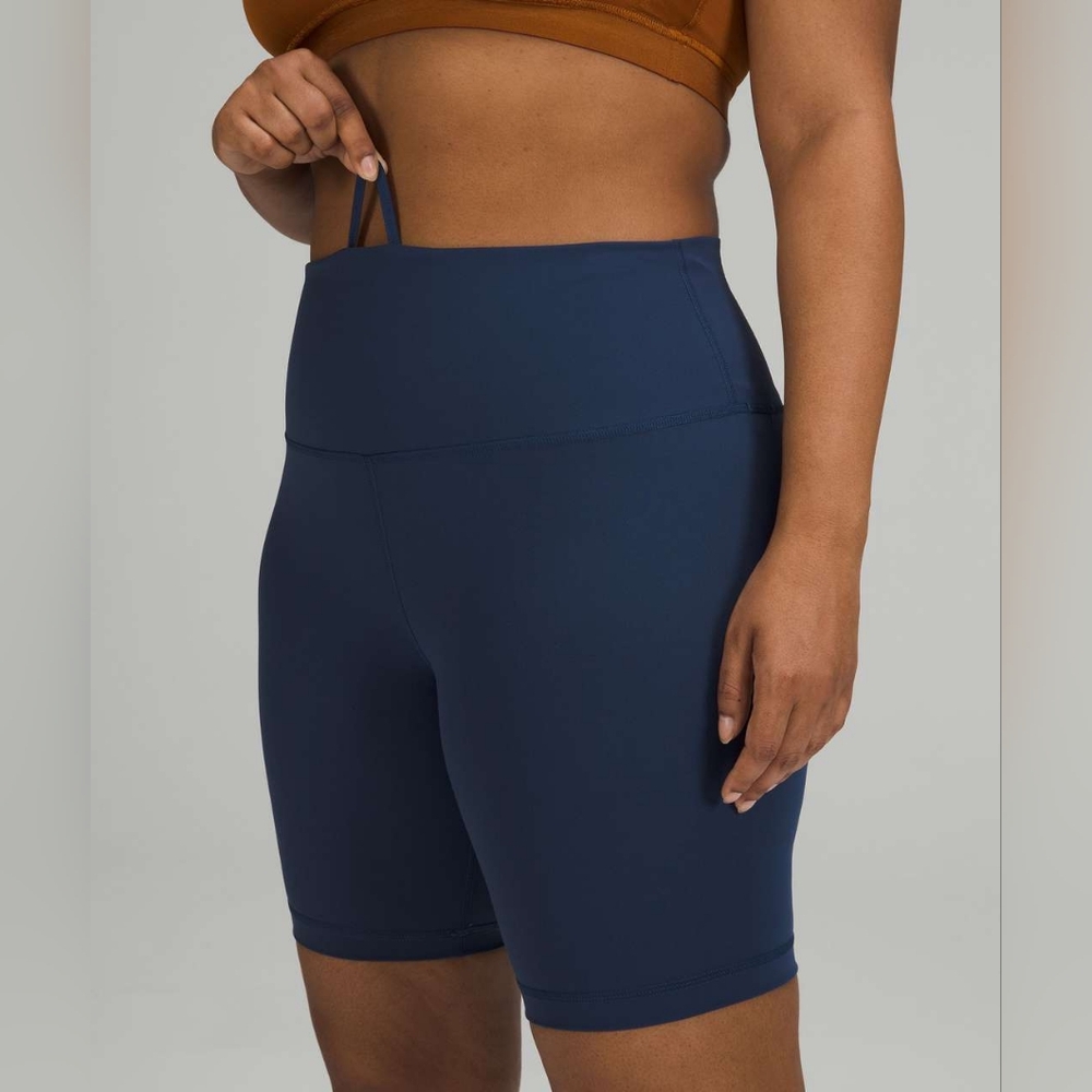 Lululemon Wunder Train High-Rise Short Navy Blue